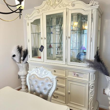 Special Rate Worthy Posh And Magnificent 4 Bedrooms And Two & Half Bath Greenbelt Kültér fotó